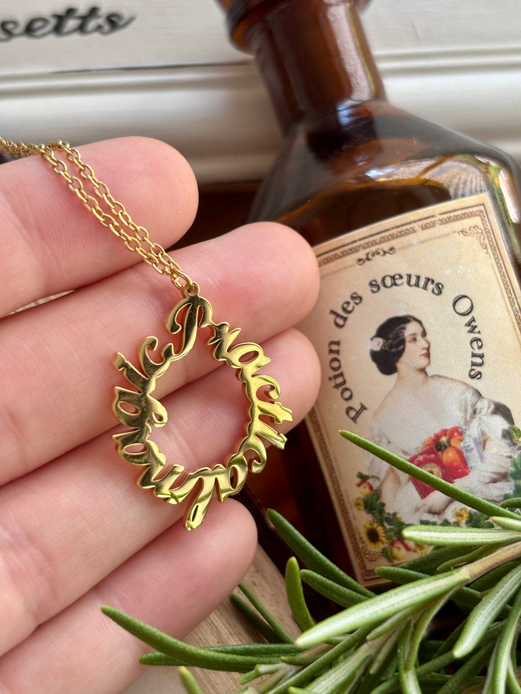 Collier Practical Magic